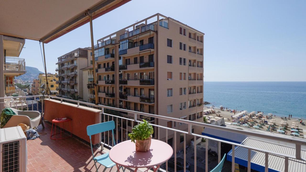 Babyaccommodation Family Panoramic I Pietra Ligure Buitenkant foto