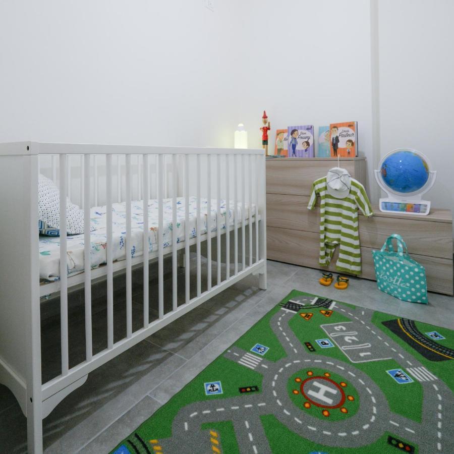 Babyaccommodation Family Panoramic I Pietra Ligure Buitenkant foto
