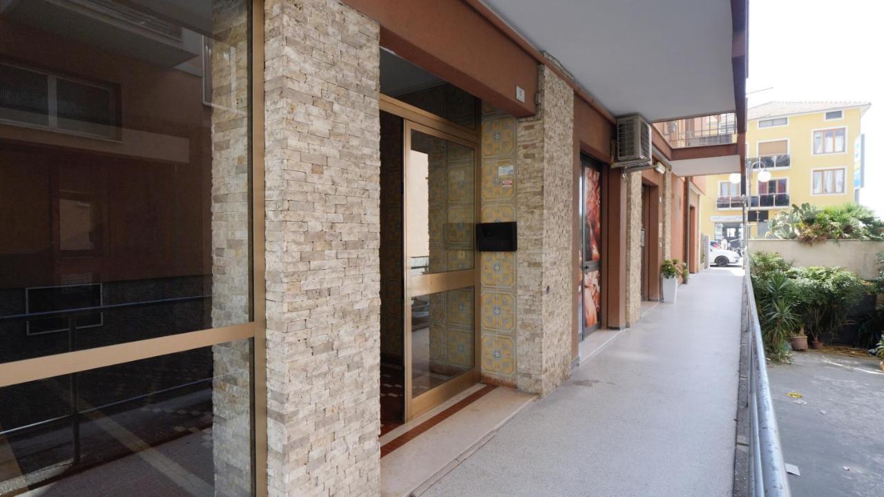 Babyaccommodation Family Panoramic I Pietra Ligure Buitenkant foto