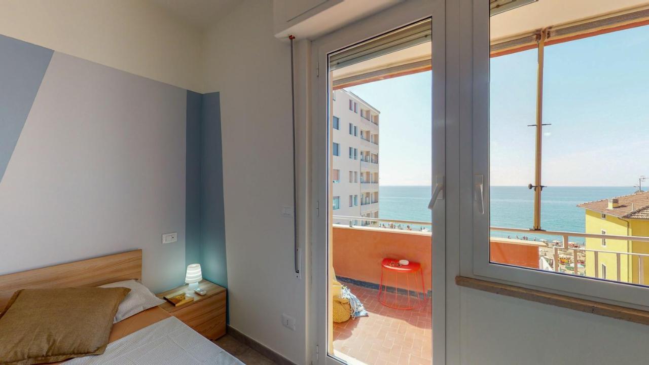 Babyaccommodation Family Panoramic I Pietra Ligure Buitenkant foto
